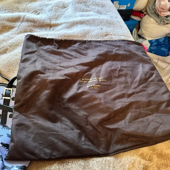 Kate spade kitty print Emma lane leather bag. VHTF. - Picture 8 of 9